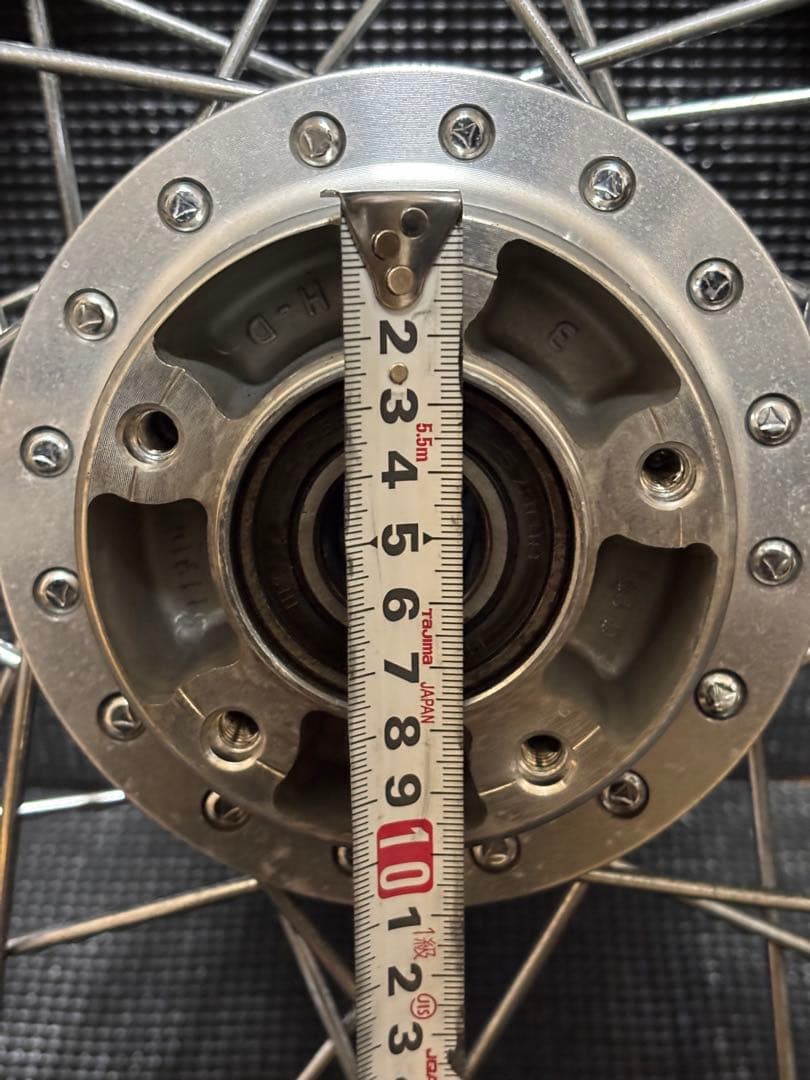 ハーレー スポーツスター 16✖︎3.00 フロントホイール 04年以降