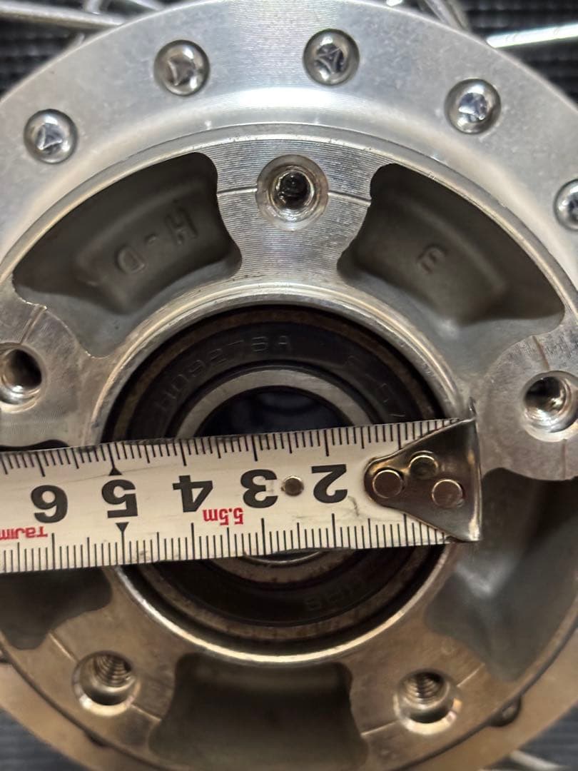 ハーレー スポーツスター 16✖︎3.00 フロントホイール 04年以降