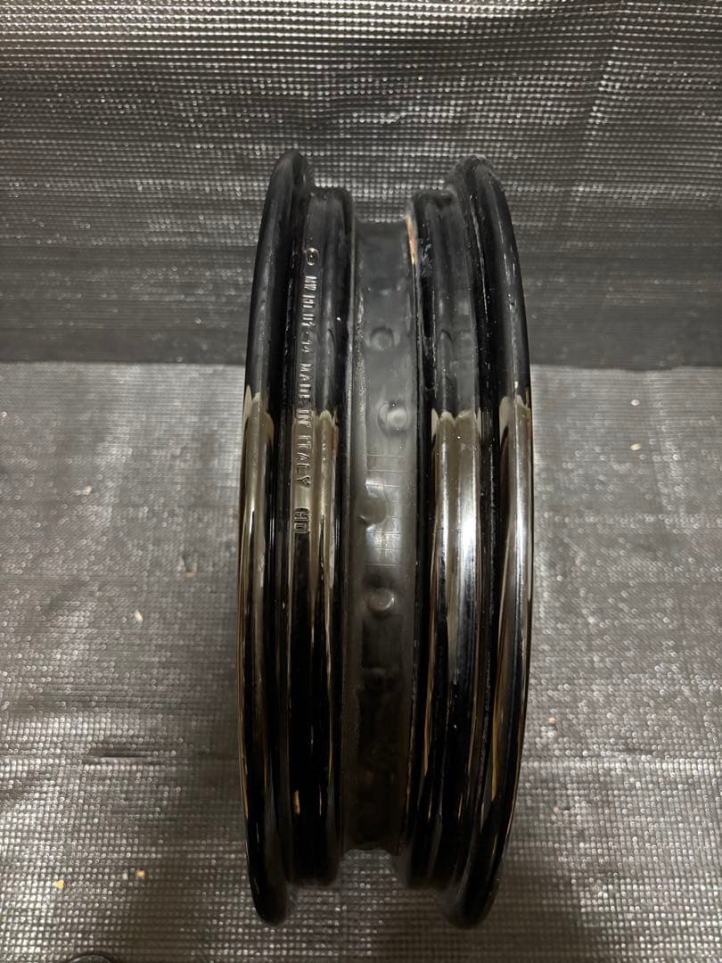 ハーレー スポーツスター 16✖︎3.00 フロントホイール 04年以降