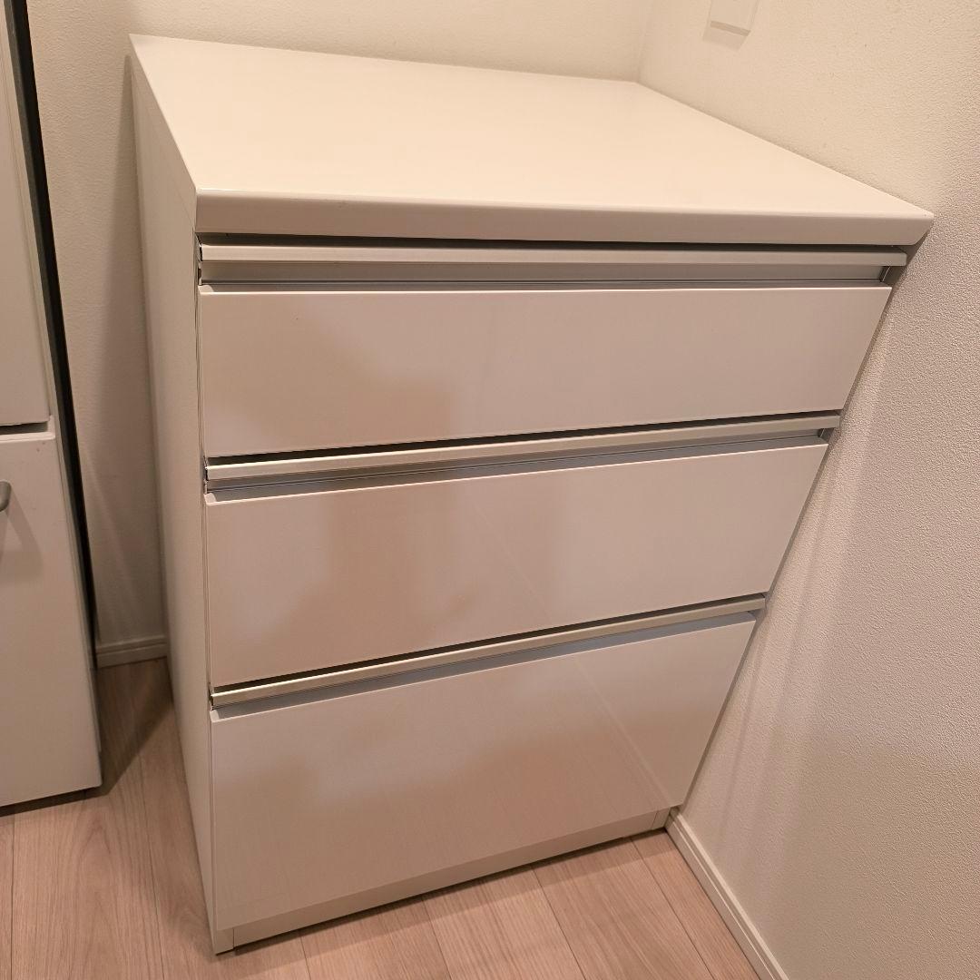 美品保証5年！ホワイト 3段引き出し レンジ台