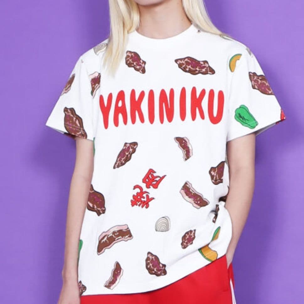 新品 プニュズ 焼肉 Tシャツ PUNYUS 総柄 半袖 焼き肉 肉 BBQ 3