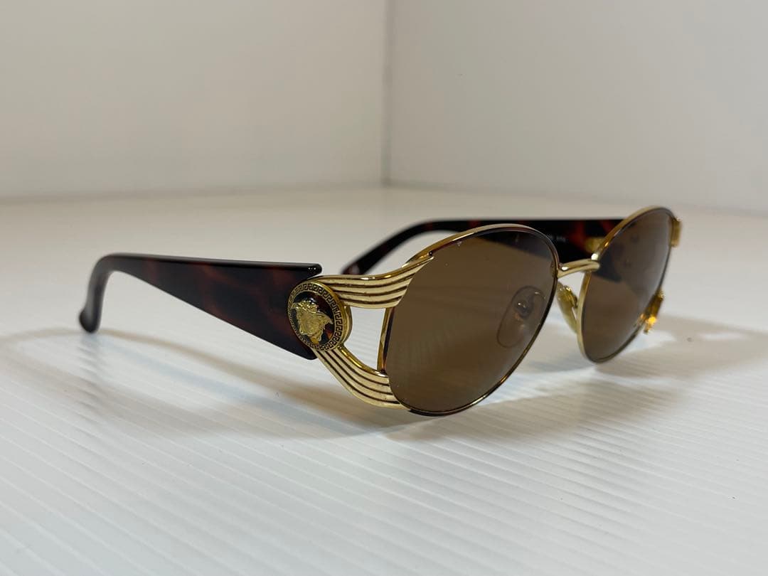 ジャンニヴェルサーチ　サングラス　MOD.S64