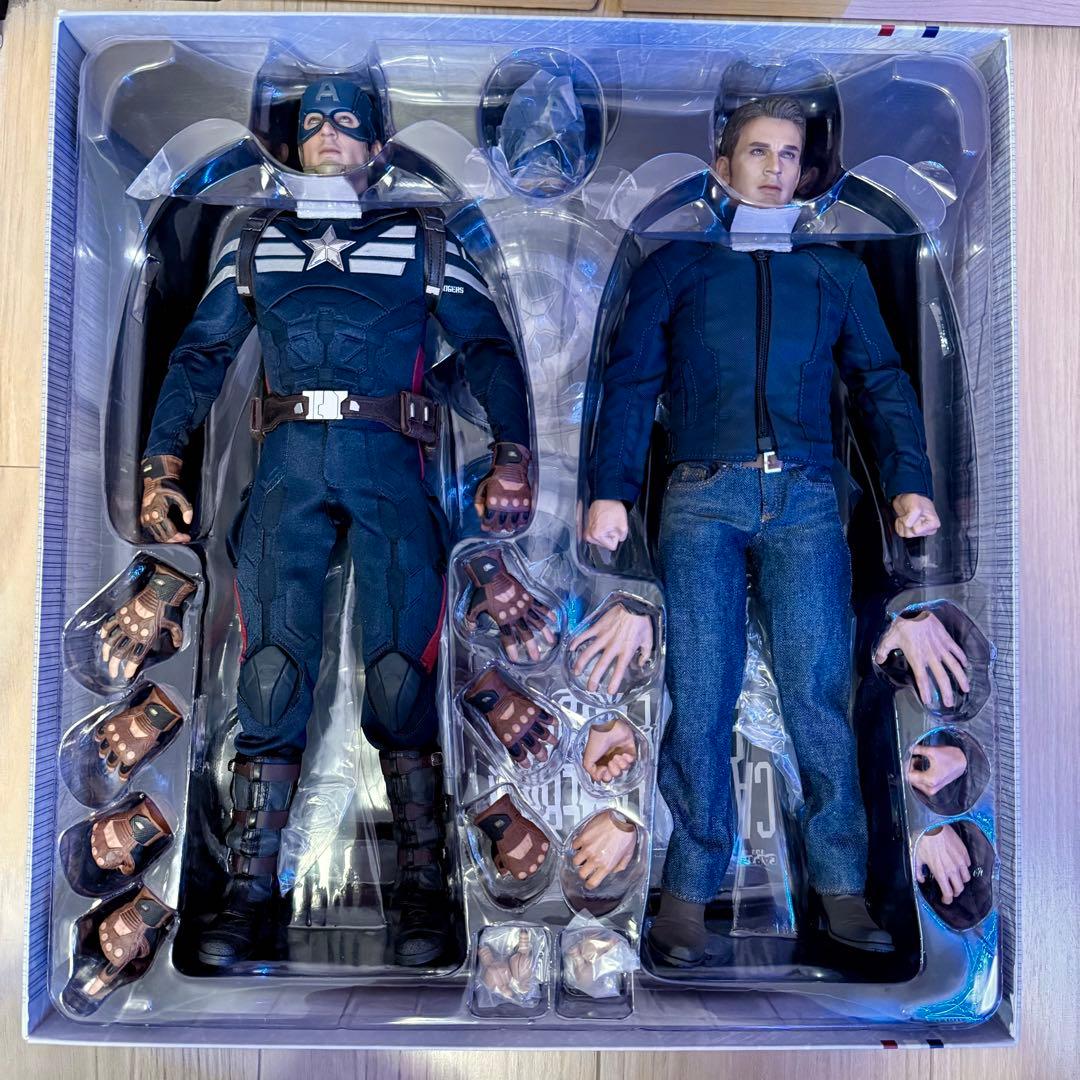 ホットトイズ　キャプテン・アメリカ(ステルス・スーツ版)＆スティーブ・ロジャース