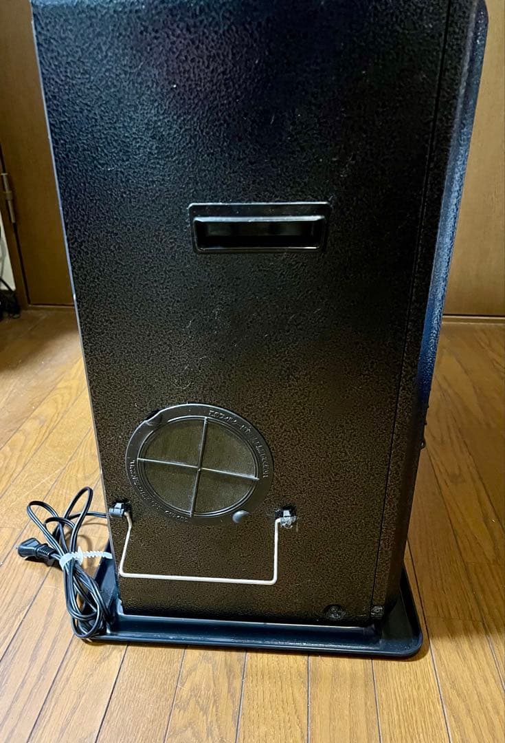 トヨトミ2016年式石油ストーブ　LR-P680F ブラック