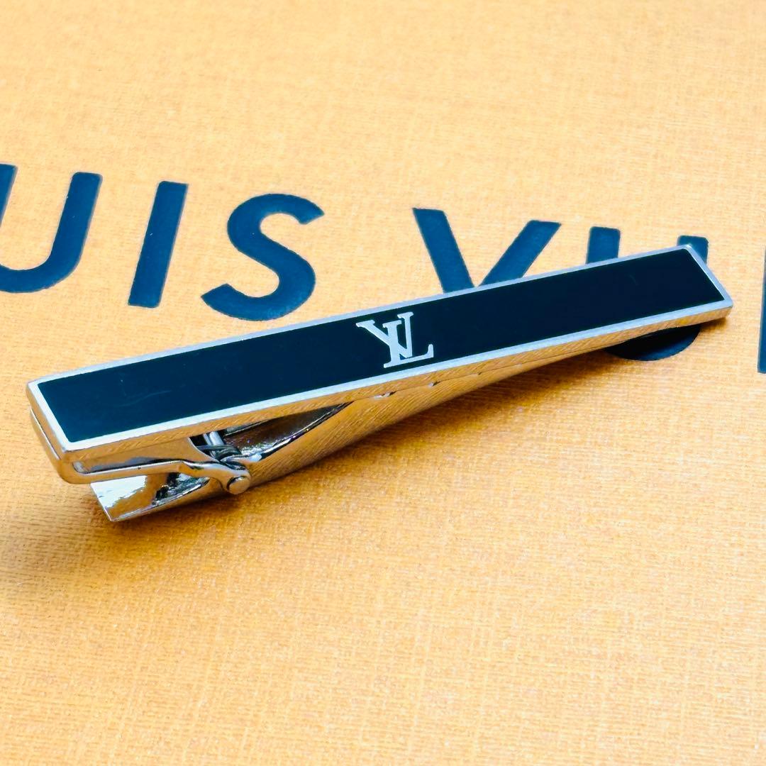 シャンクス様LOUIS　VUITTON　ネクタイピン　LV　アワード　M0091