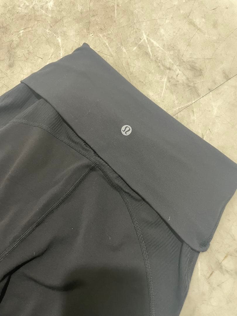 lululemon Groove Nuluフォールドオーバーフレアパンツブラック