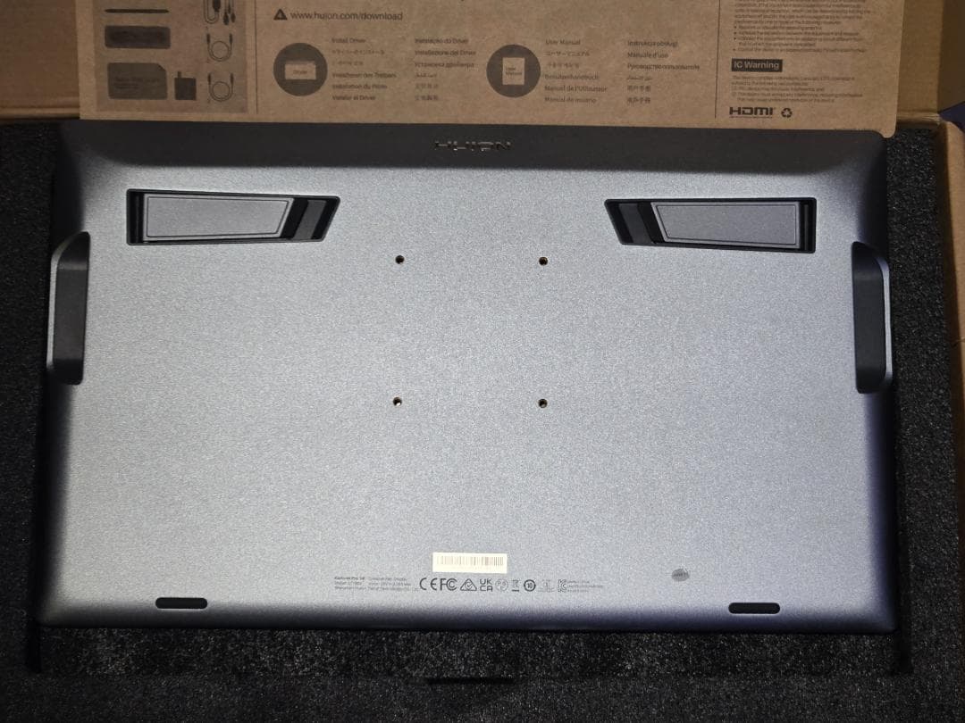 HUION KAMVAS PRO 19　4K液晶ペンタブレット