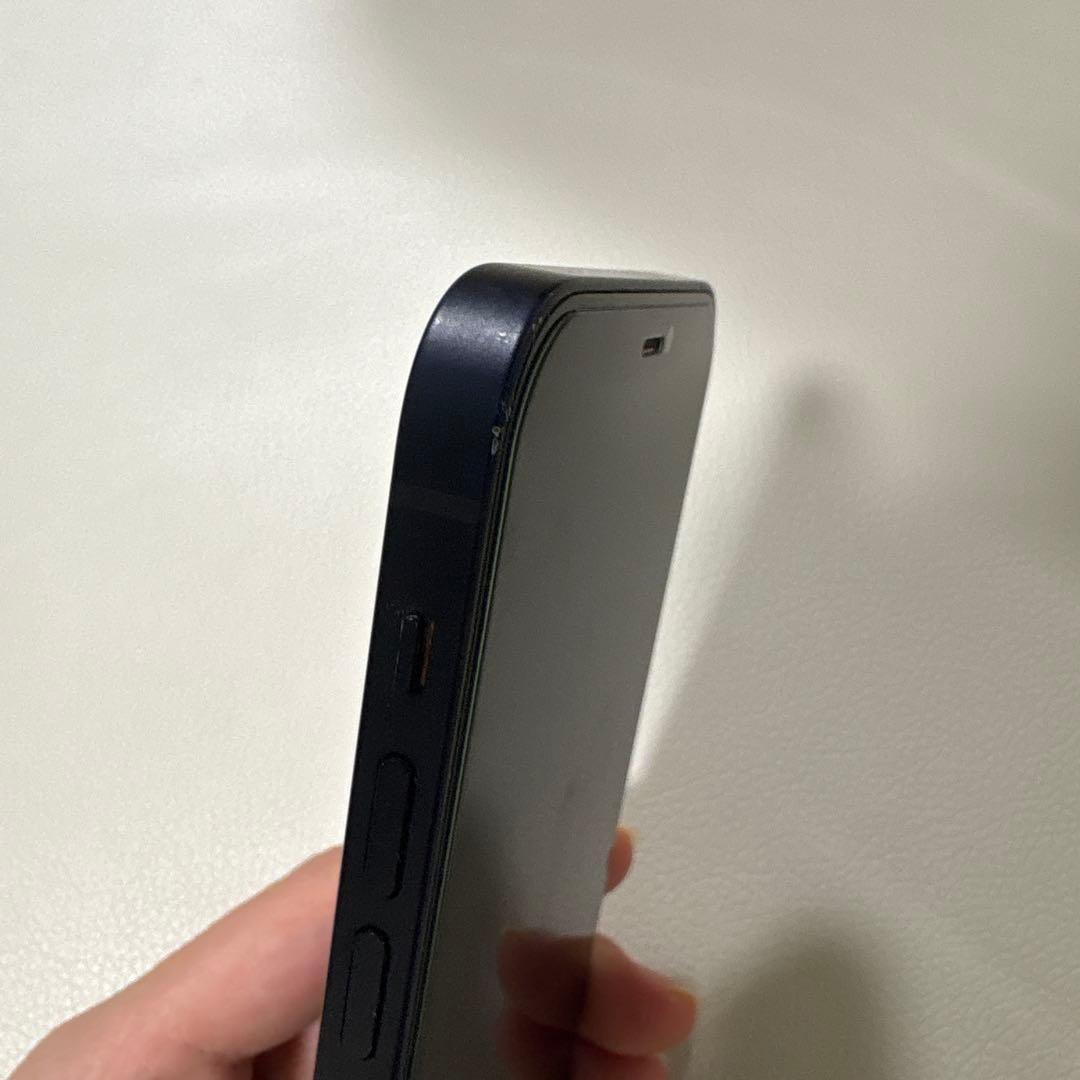 Apple iPhone 12 64GB 本体