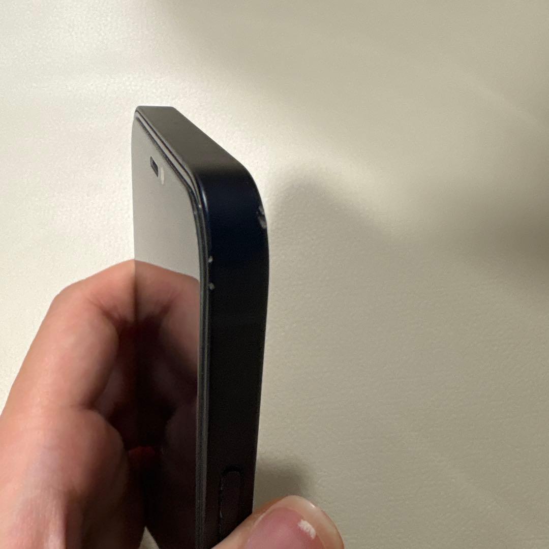 Apple iPhone 12 64GB 本体