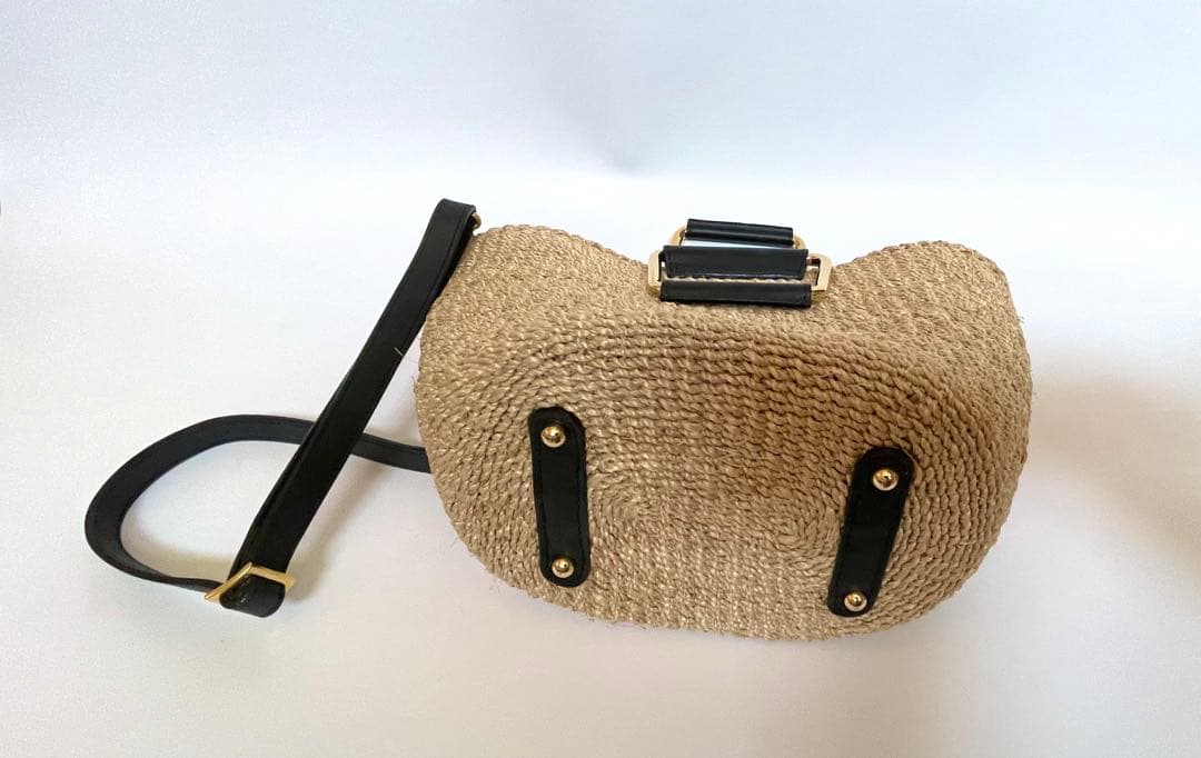 【新品未使用】ヴィオラドーロ ストロー かごバッグ