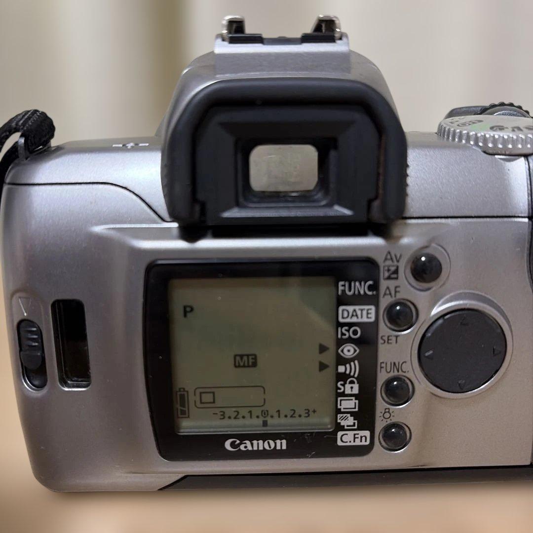 【希少品】Canon EOS Kiss 7 一眼レフカメラ