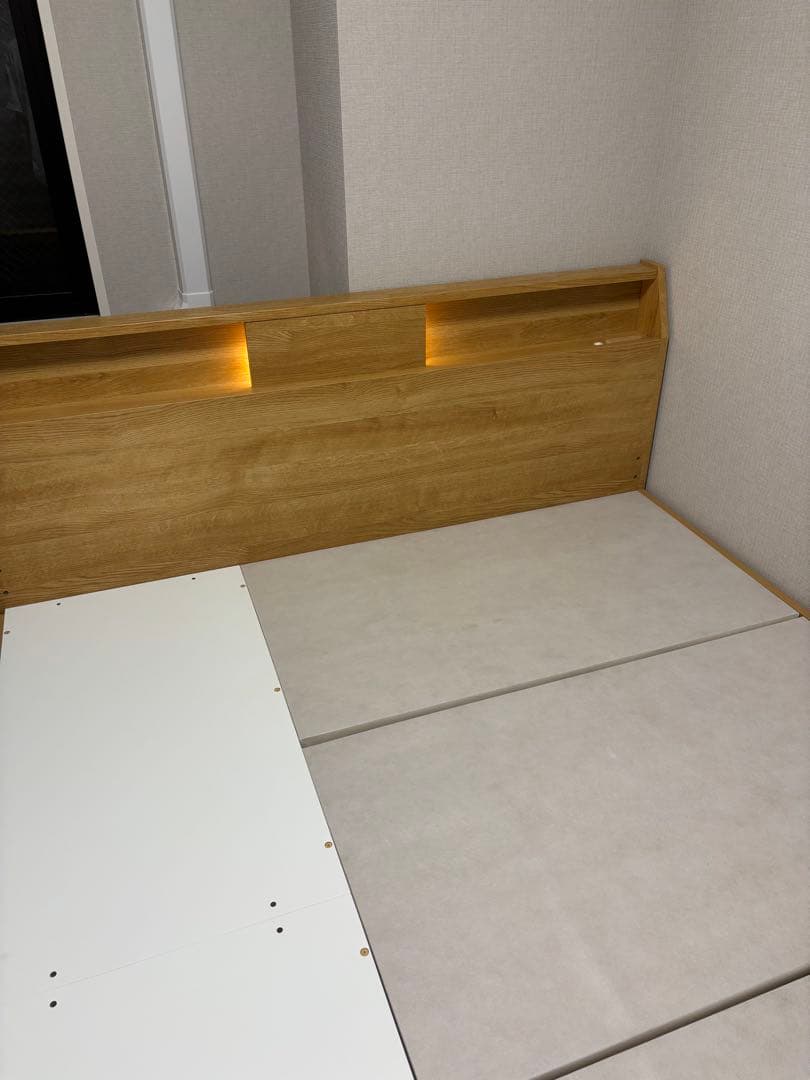 【美品】クイーンベット　フレーム　ニトリ　収納付き