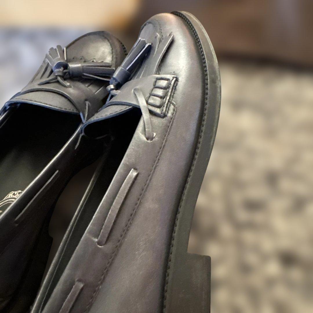 TOD'S トッズ　黒　タッセル　ローファー　24.5