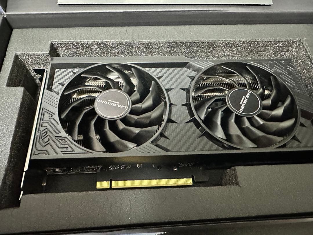 GALAKURO GEFORCE RTX 4060Ti 本体