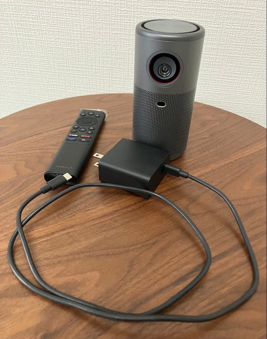 ANKER Capsule Air プロジェクター　NEBULA