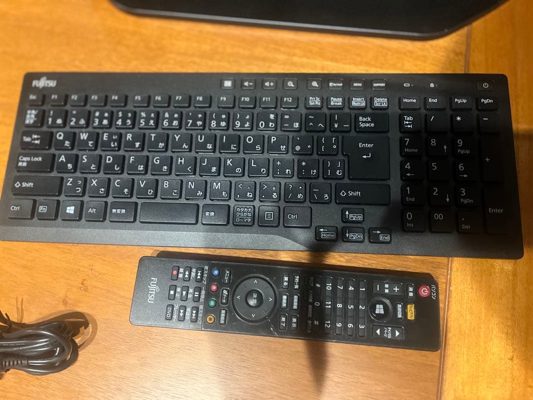 富士通 FMV ESPRIMO FH90/B3 SSD FMVF90B3B 美品