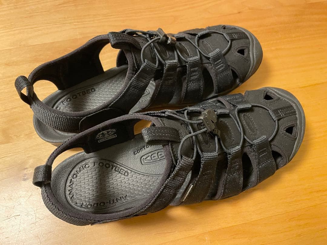 【公式】 KEEN キーン 30cm 黒 クリアウォーター シーエヌエックス