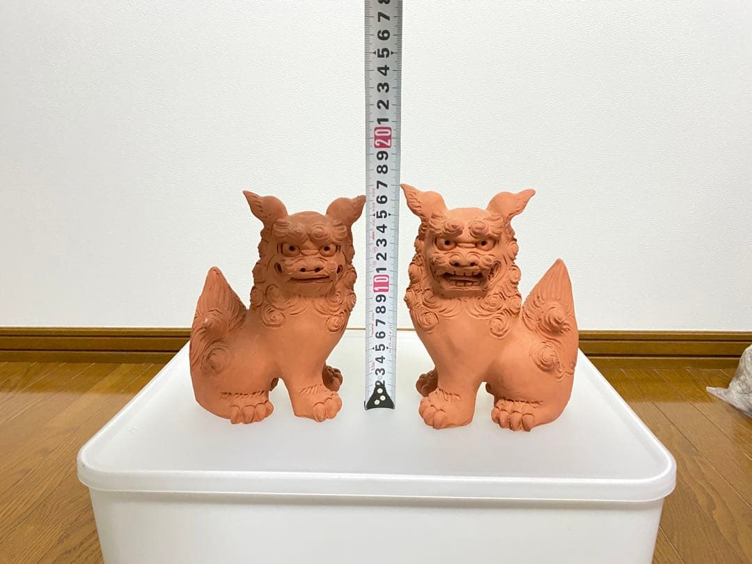 シーサー(素焼き)／沖縄／美品／魔除け／厄除け／御守り／置物／陶器