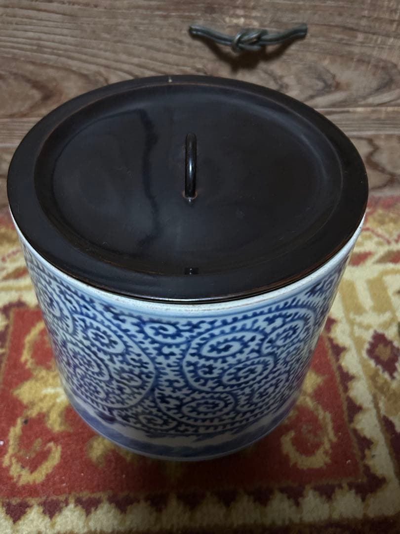 マサ　伊万里　蛸唐草　水指