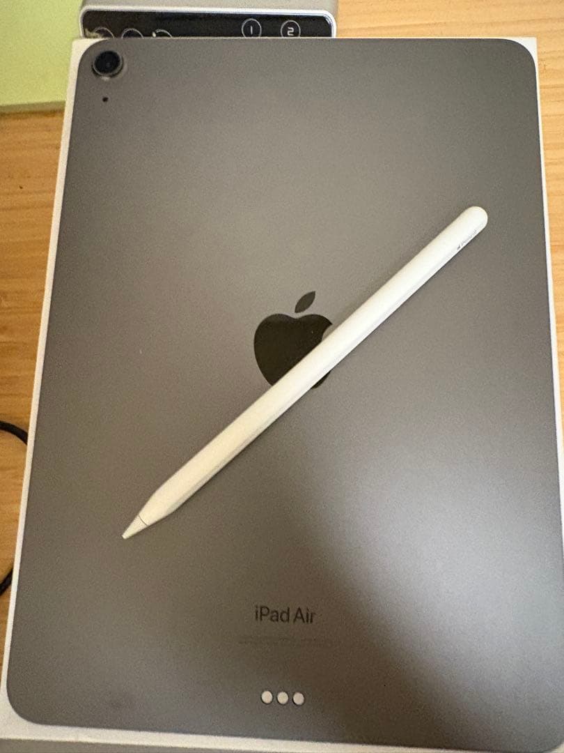 Apple Pencil付き iPad Air (第5世代) 64GB