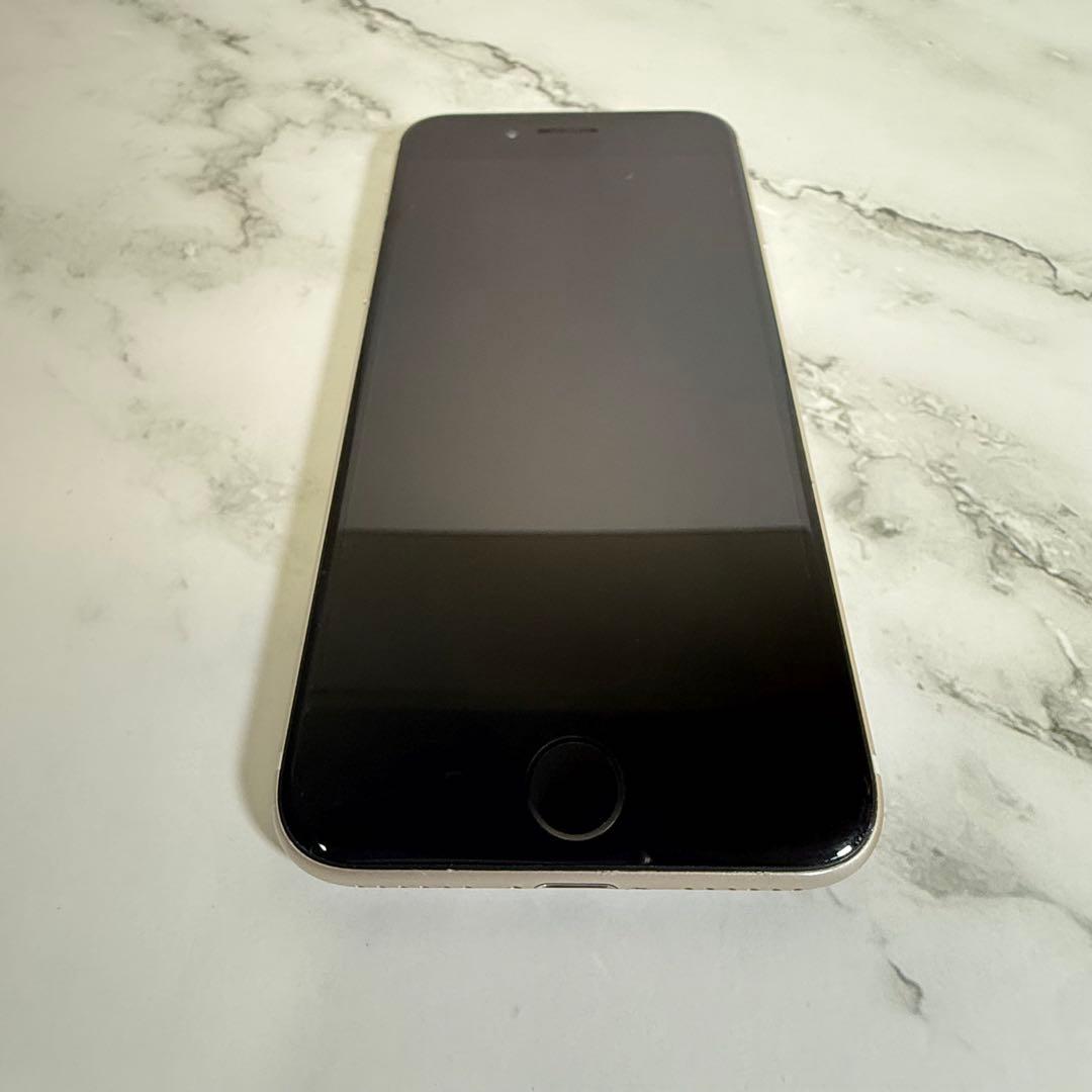 ★美品　iPhone SE 3 128GB SIMフリー バッテリー100%