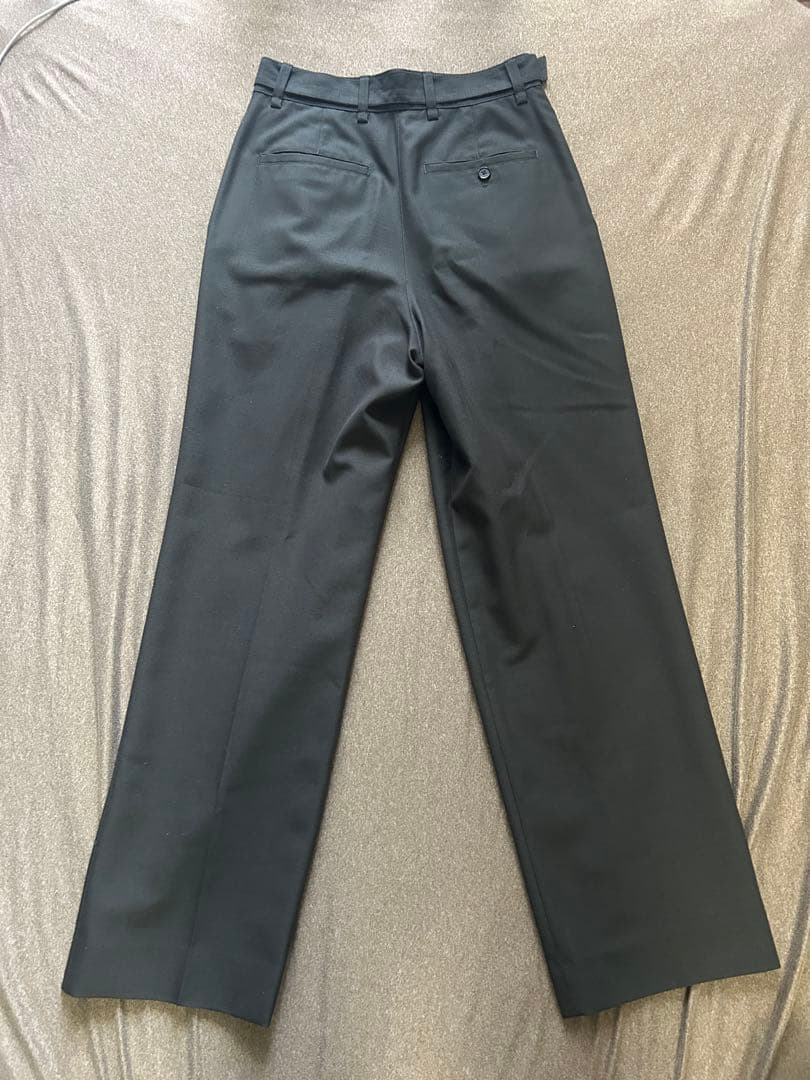 LEMAIRE ベルテッドスリータックスラックス