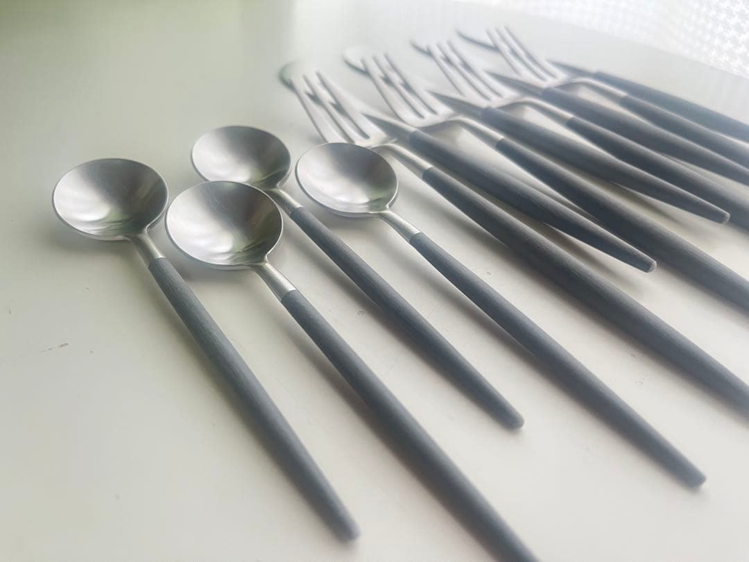 み*ん様 Cutipolカトラリー4セットGOA