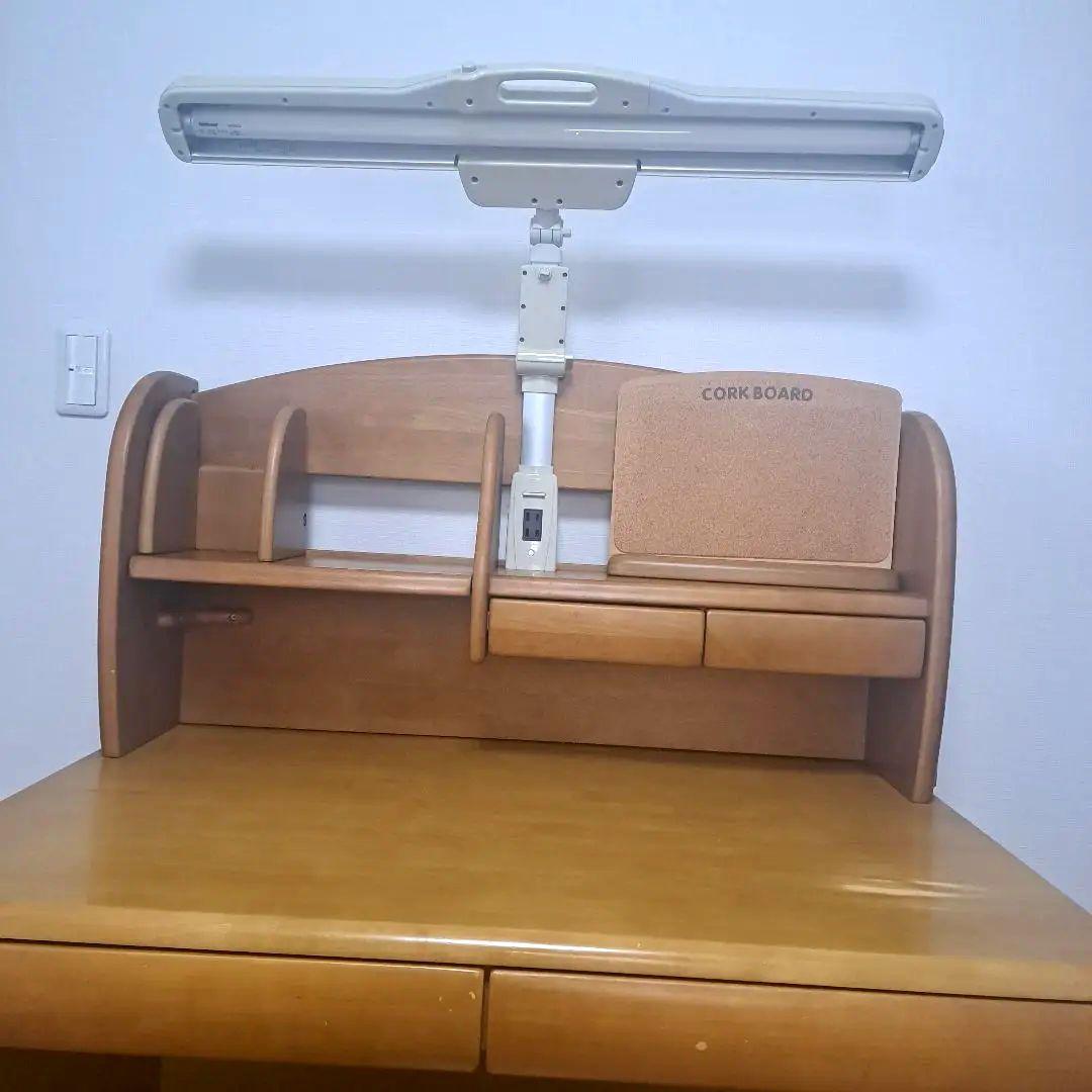 学習机 ①　くろがね工作所