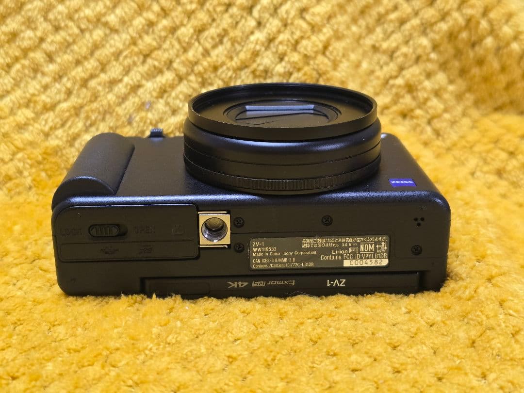 SONY ZV-1　広角レンズ、予備バッテリー付き