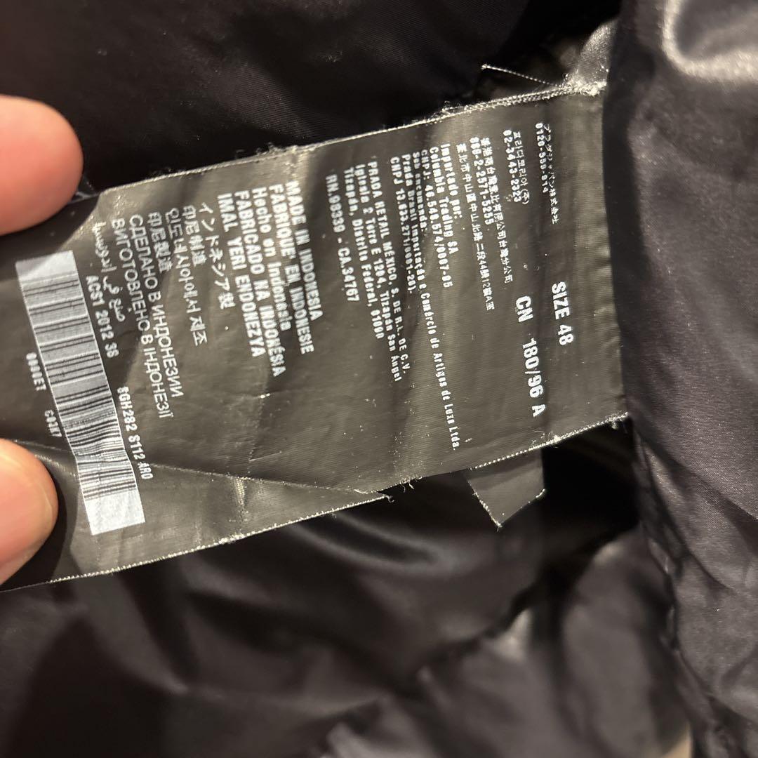 PRADA プラダ ダウンベスト ブラック 黒 三角ロゴ