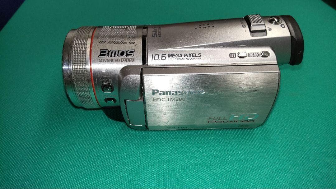 Panasonic パナソニック HDC-TM300 デジタルハイビジョンカメラ