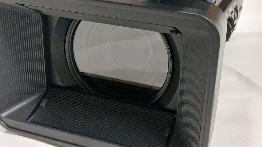 SONY HXR-NX800　ビデオカメラ