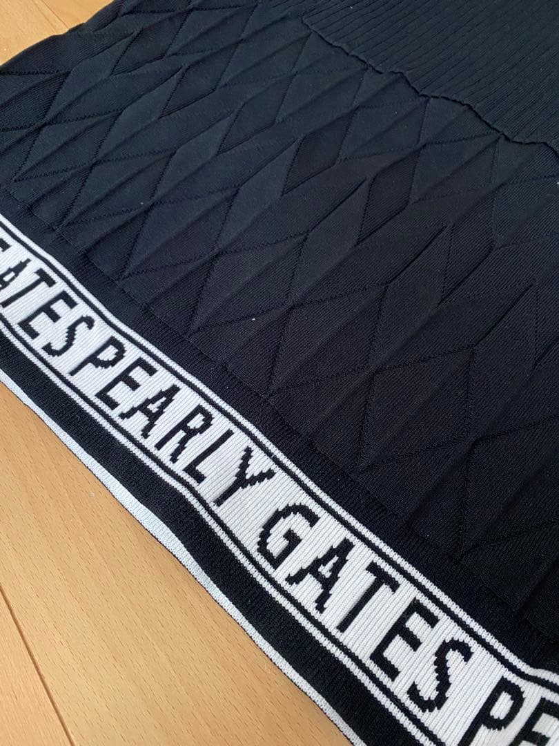 PEARLY GATES フード付きニットワンピース