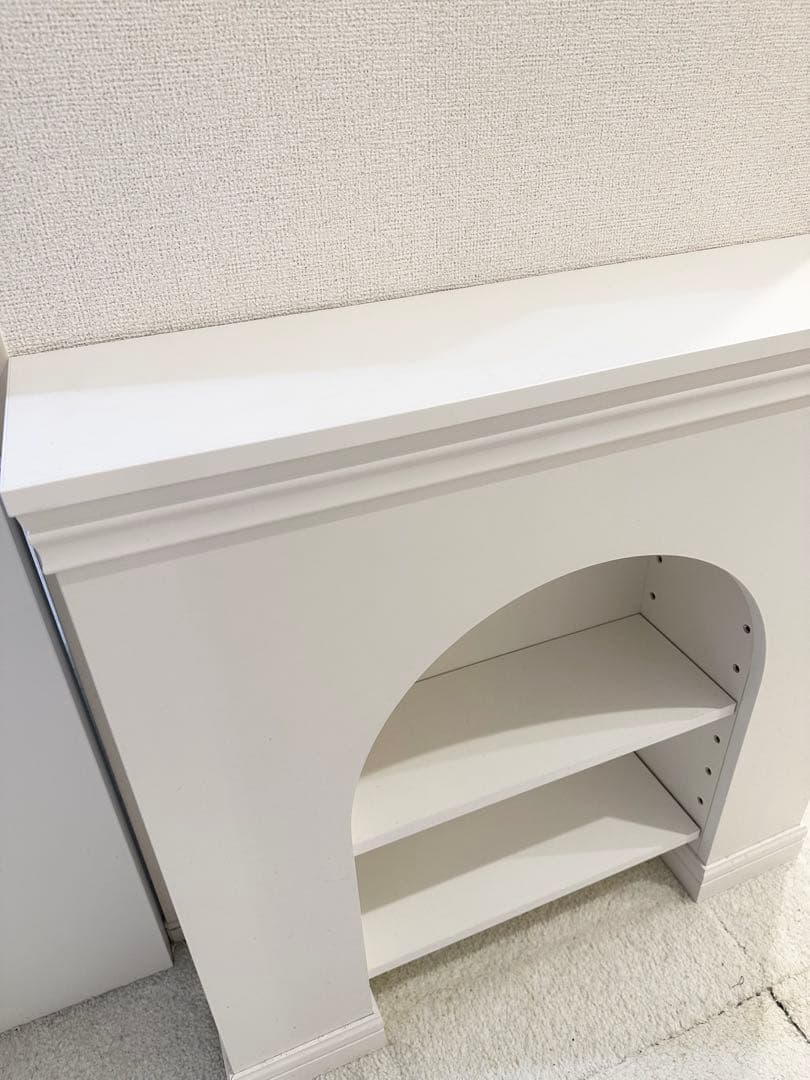 引越しのため本日までです。ホワイトマントルピース　韓国風インテリア