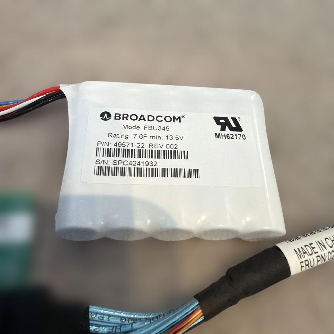 d*2様 Lenovo ThinkSystem純正 Raid 930-8i 2g