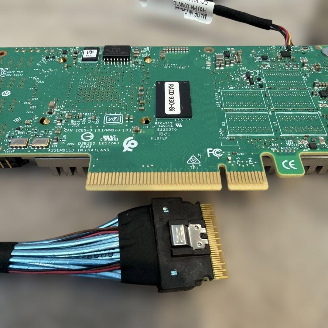 d*2様 Lenovo ThinkSystem純正 Raid 930-8i 2g