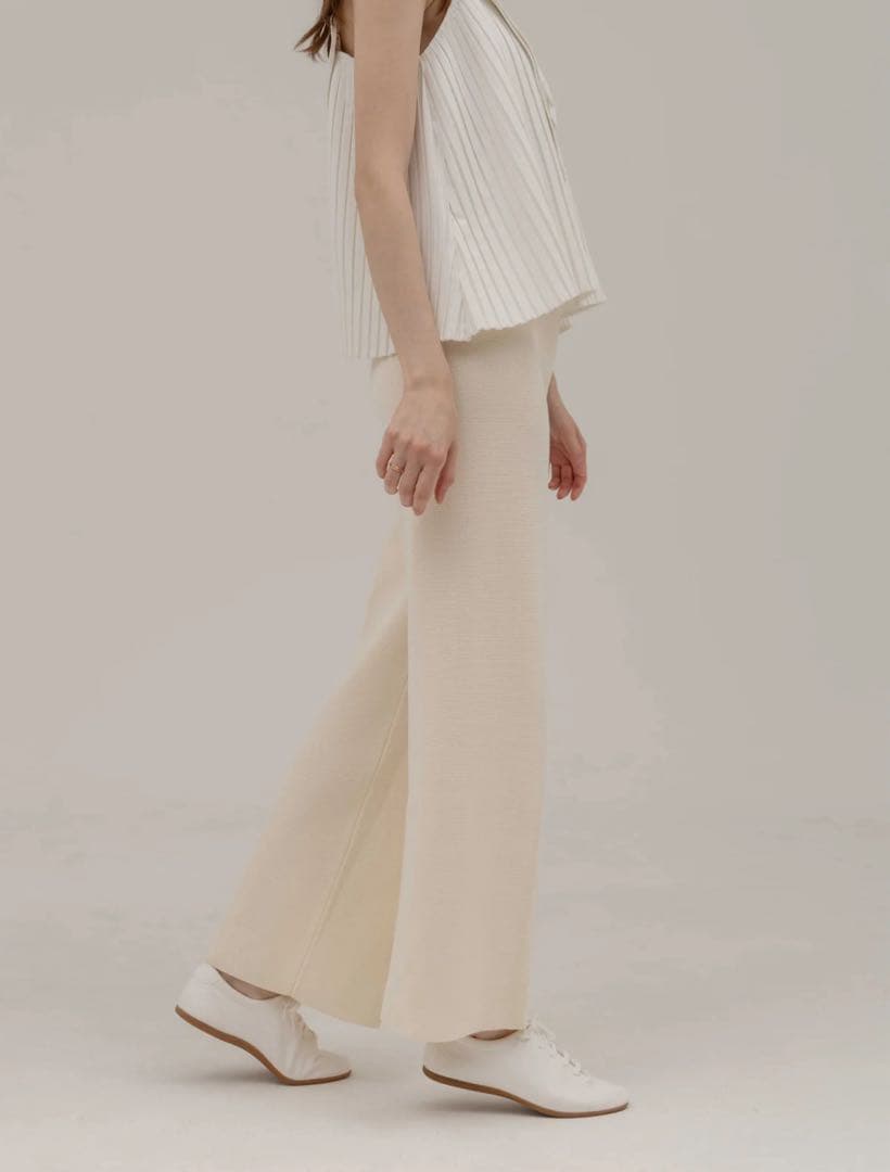 【新品タグ付き】UNOF Knit pants ニットパンツ ホワイト ふじあみ