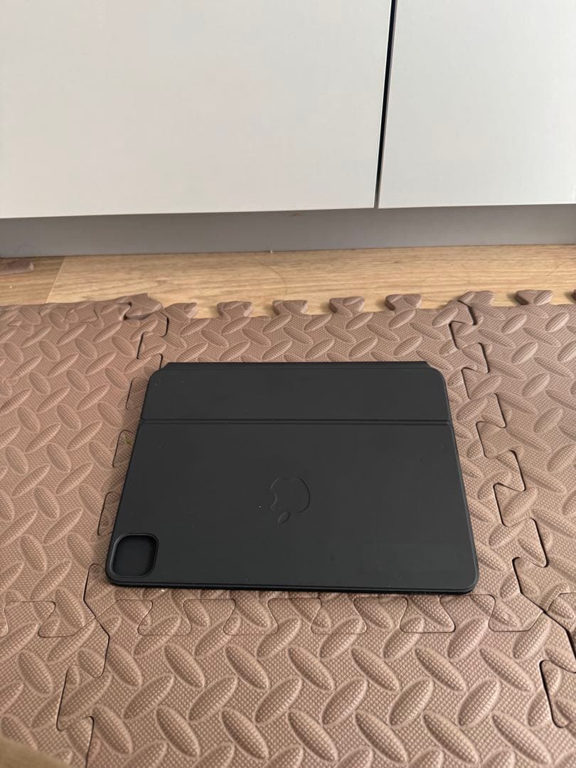 iPad Pro 11インチ Magic Keyboard MXQT2J/A