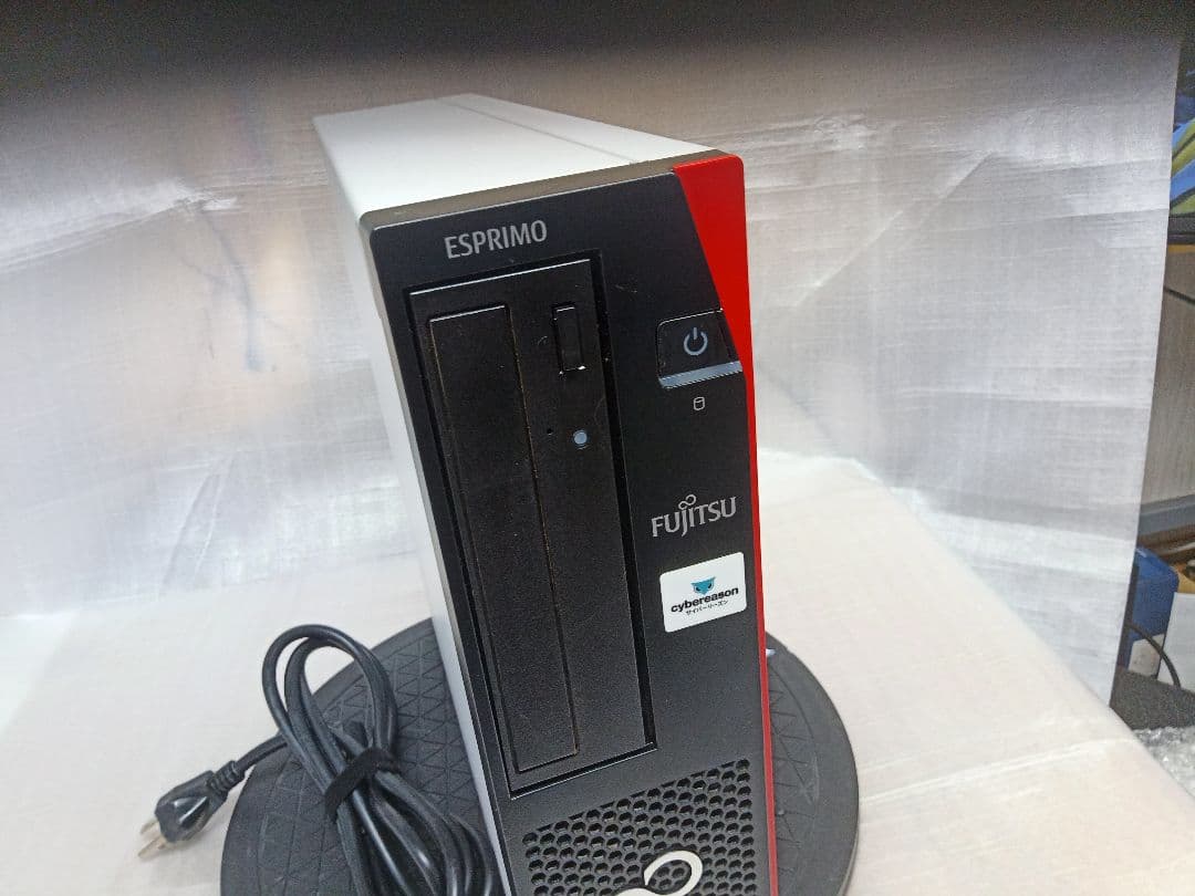 Windowsデスクトップ Fujitsu ESPRIMO D958/T Win11 OFFICE