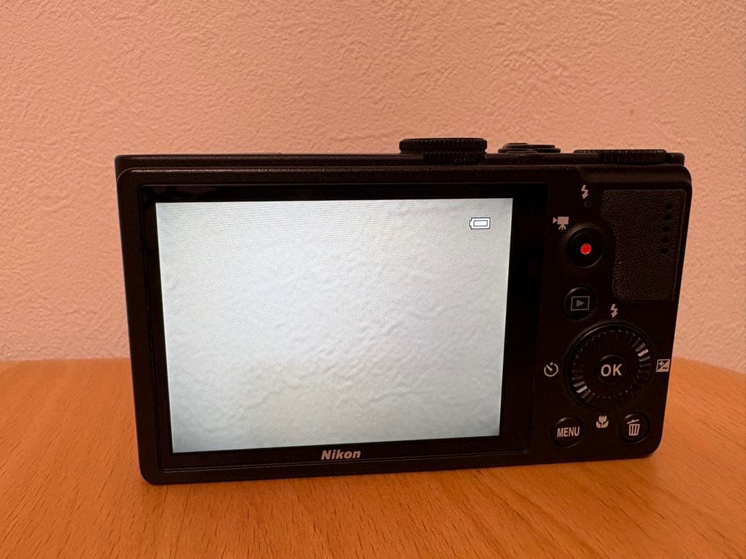 nikon coolpix p310 コンパクトデジタルカメラ