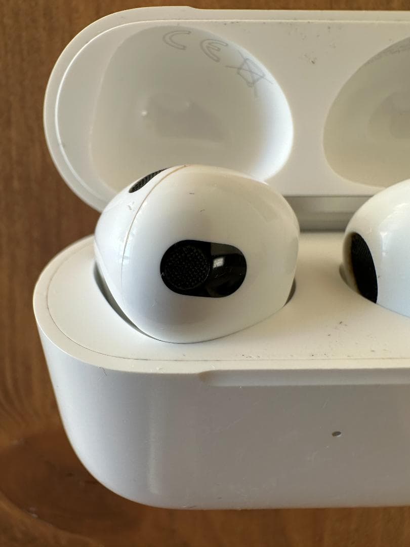 AirPods第3世代 充電ケース+ケーブル付