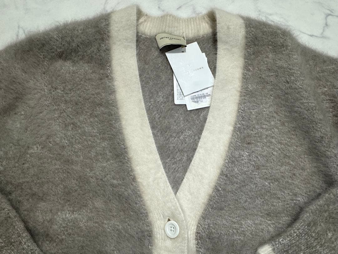 【新品タグ付】UNITED ARROWS フォックスカシミヤ　カーディガン