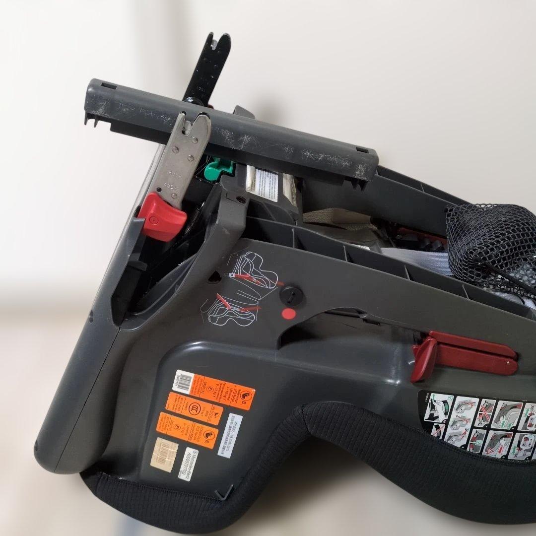 メルセデスベンツチャイルドシート