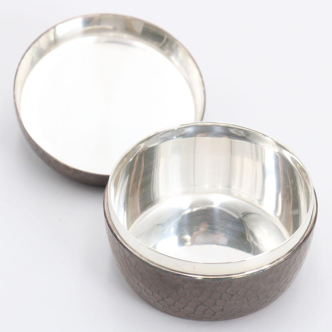 純銀製 ボンボニエール 福禄寿 真珠摘 槌目蓋物 ヤンポ 約184g　M665