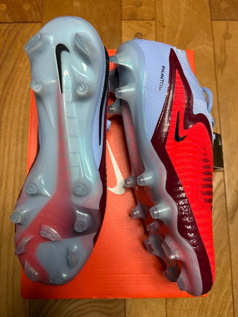 新品　超大特価　ナイキ　ファントム 6 LOW エリート FG 25.5cm