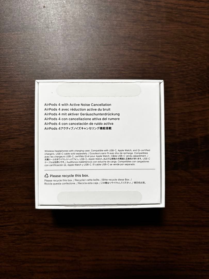 【美品】AirPods 4 本体 ANC搭載モデル ケース付き
