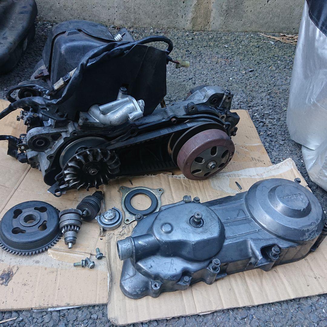 キャビーナ90 エンジン