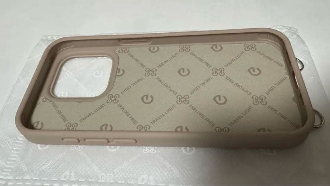 CUSTYPEストラップマグネットポーチ付iPhone15Proケース4点セット