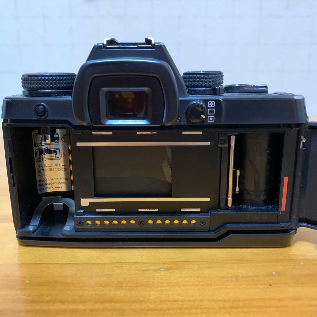 【ジャンク】フィルムカメラ CONTX ARIA