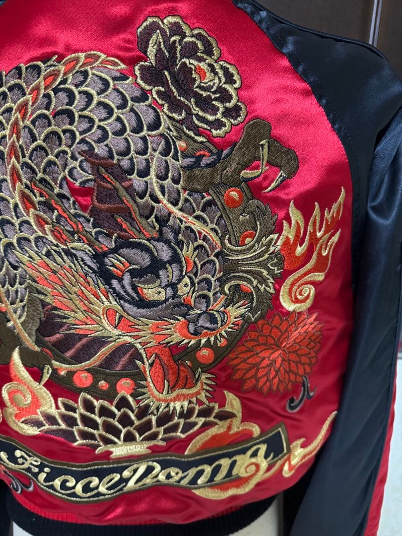 FICCE DONNA赤黒 サテン スカジャン